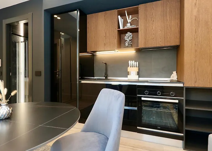 Hidden Gem - Luxury Studio Garibaldi - Perfect For Couples - Fully Equipped - Historical Centre