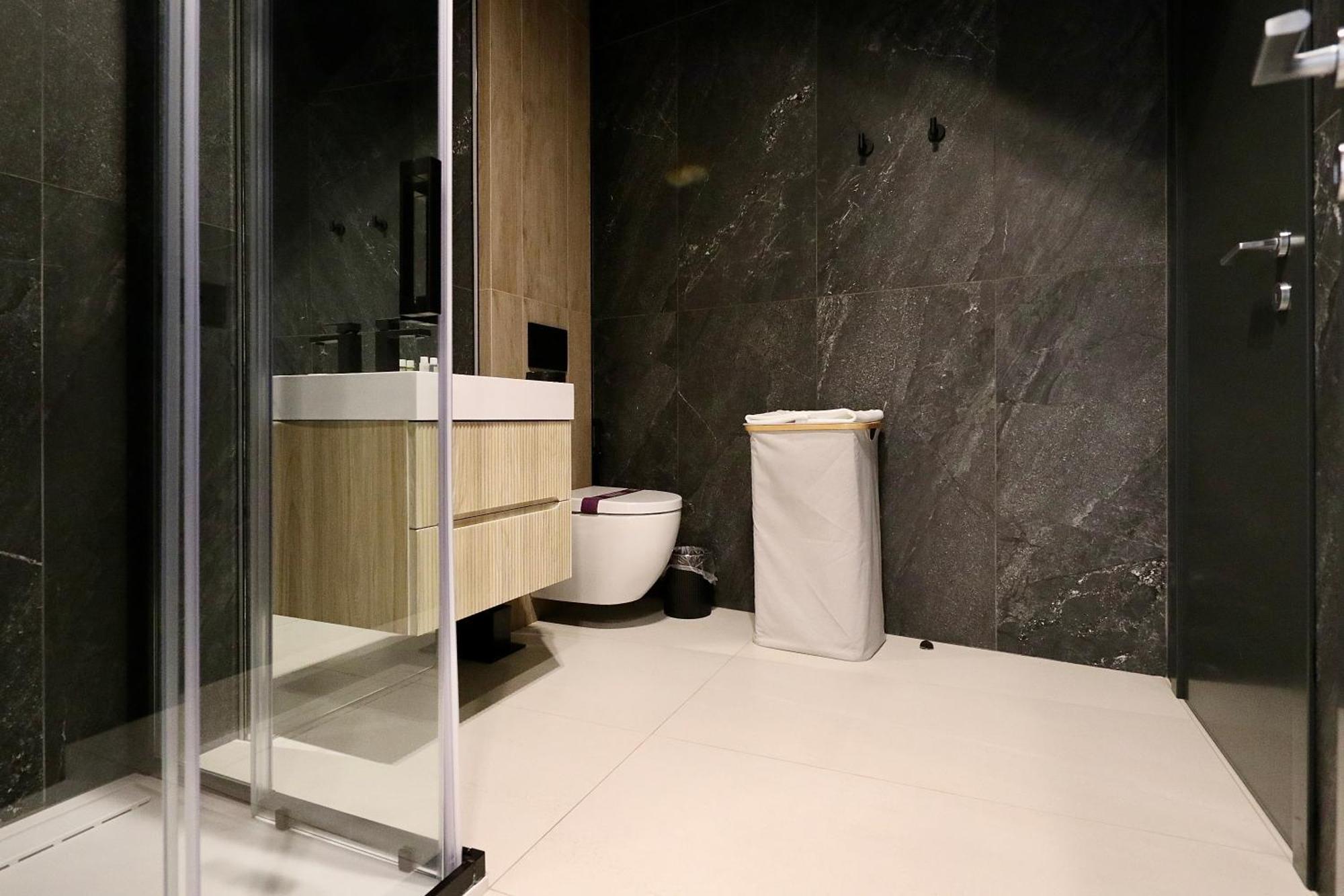 Hidden Gem - Luxury Garibaldi - Perfect For Couples - Fully Equipped - Historical Centre Apartment