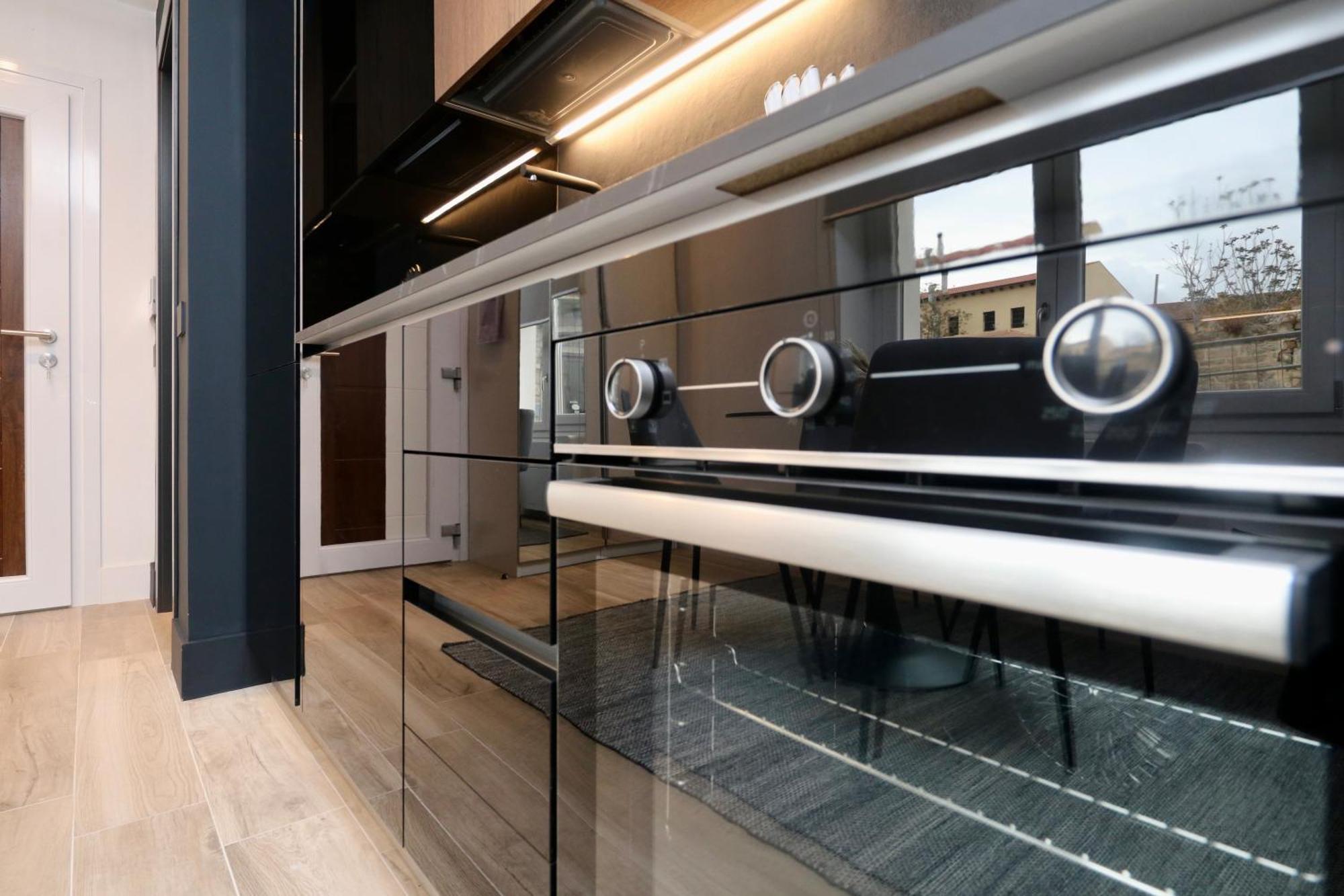 Apartment Hidden Gem - Luxury Garibaldi - Perfect For Couples - Fully Equipped - Historical Centre *